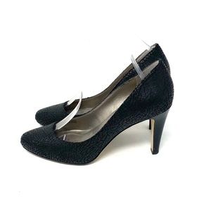 Tahari Naila Pumps